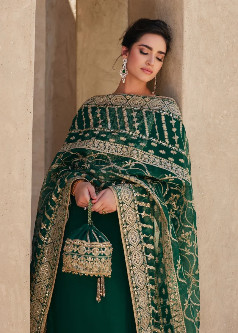 Kanwal Malik-Zyra Beautiful 3pc