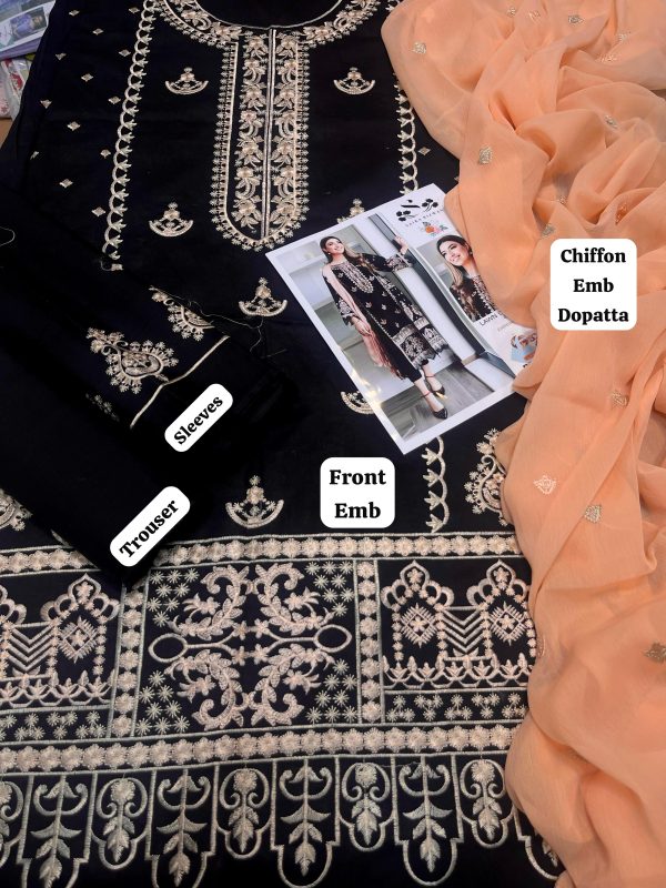 Heavy Embroidered Lawn 3pc suit