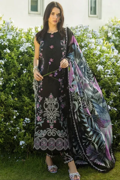 Mushq - Luxury Embroidered 3PC Lawn Suit