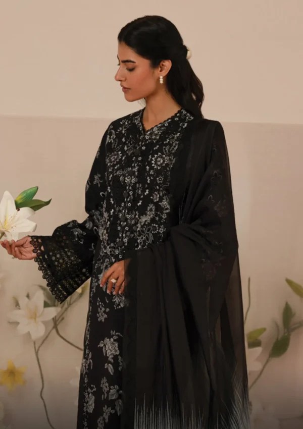 Afrozeh-Heavily Embroidered Lawn 3pc