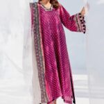 Baroque-Digital Linen featuring an embroidered three-piece set