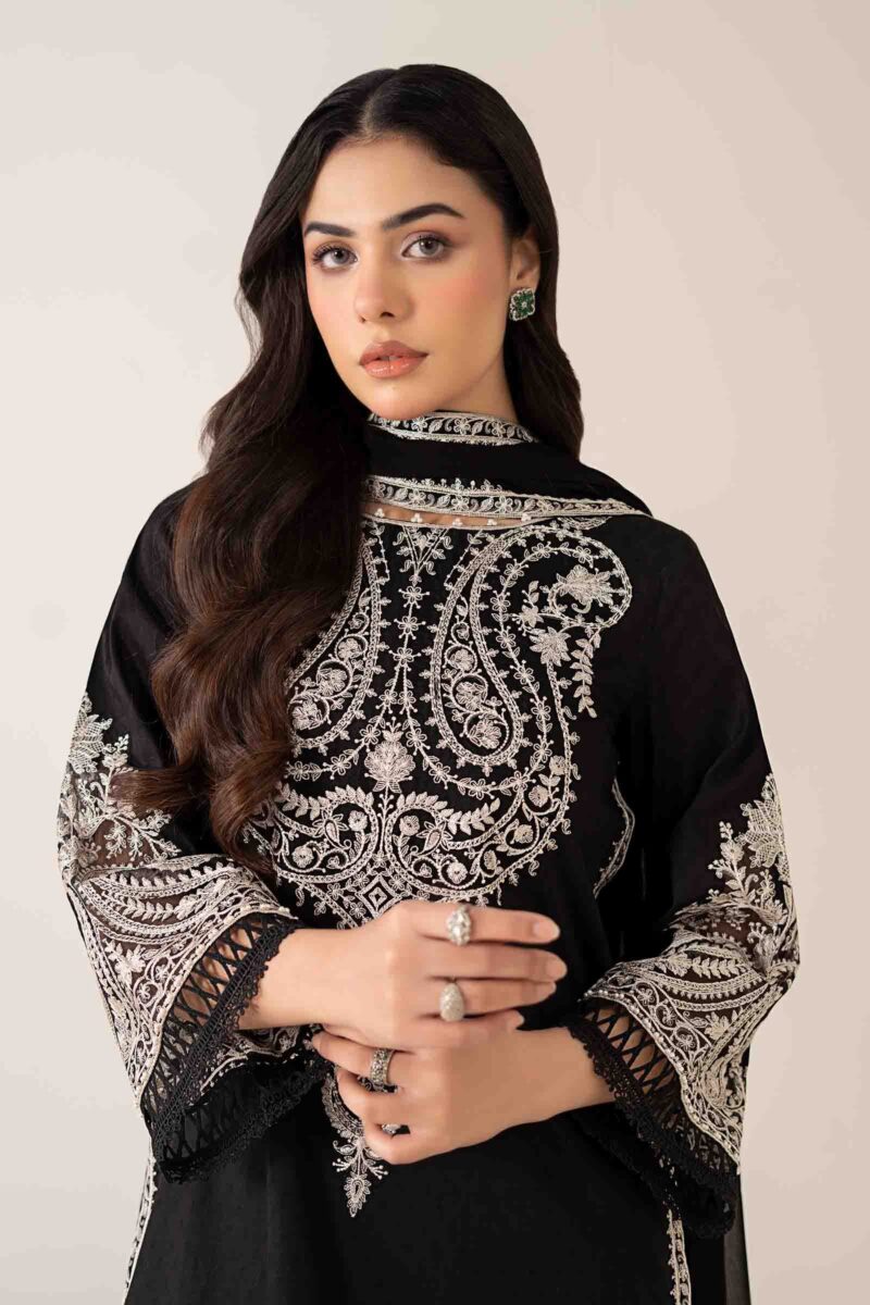 Black Embroidered Lawn 2pc – Elegant Partywear for Women