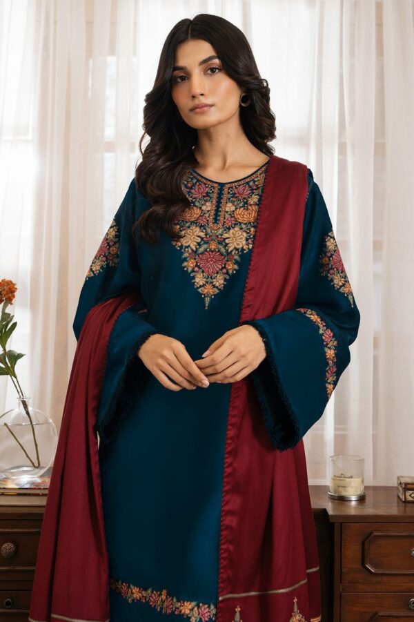 Jazmin- Dhanak Embroidery 3pc Suit