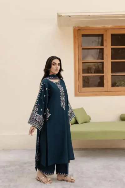 Lawn 2pc Embroidered Dress