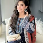 azmin-Dhanak Embroidered 3pc Dress