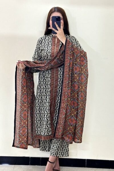Bin Saeed-Khaddar 3pc Printed Suit (003)