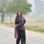 Bin Saeed-Khaddar 3pc Printed Suit (4)