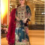 Sabyasachi-Pure Silk With 4 side Lace Silk Dupatta