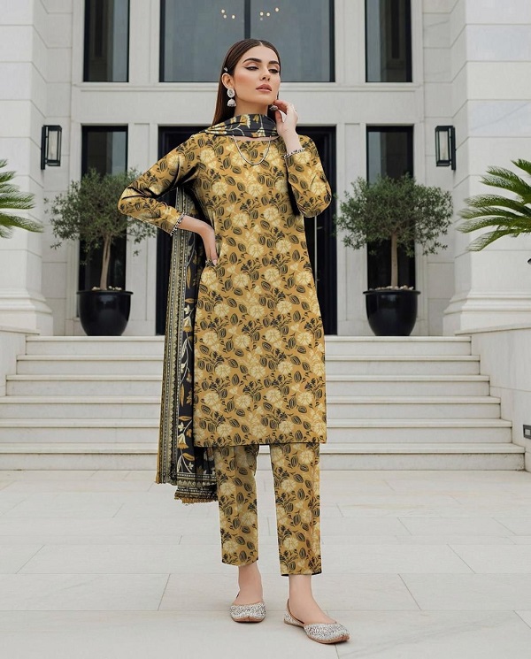 Digital Printed Karandi with Wool Shawl (036)