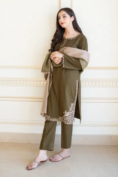 Aisling Dhanak Embroidered 3pc