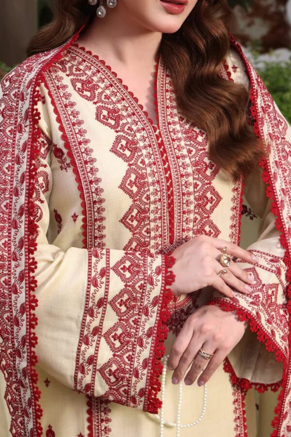 Aneelas-Dhanak Heavy Embroidered 3pc Dress