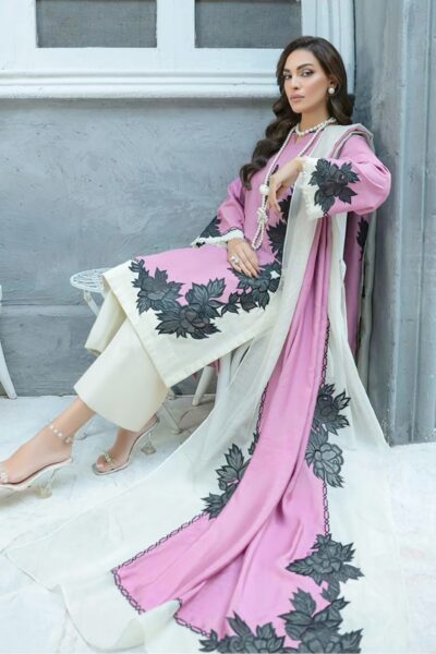 Digital Printed Karandi With Soft Karandi Shawl