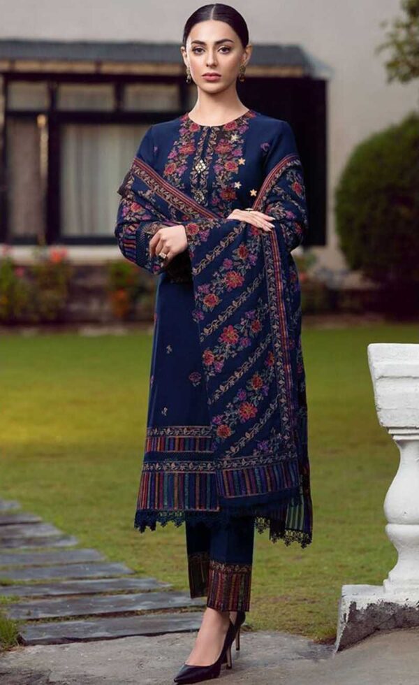 Embroidered Dhanak 3pc with Heavy Embroidered Shawl