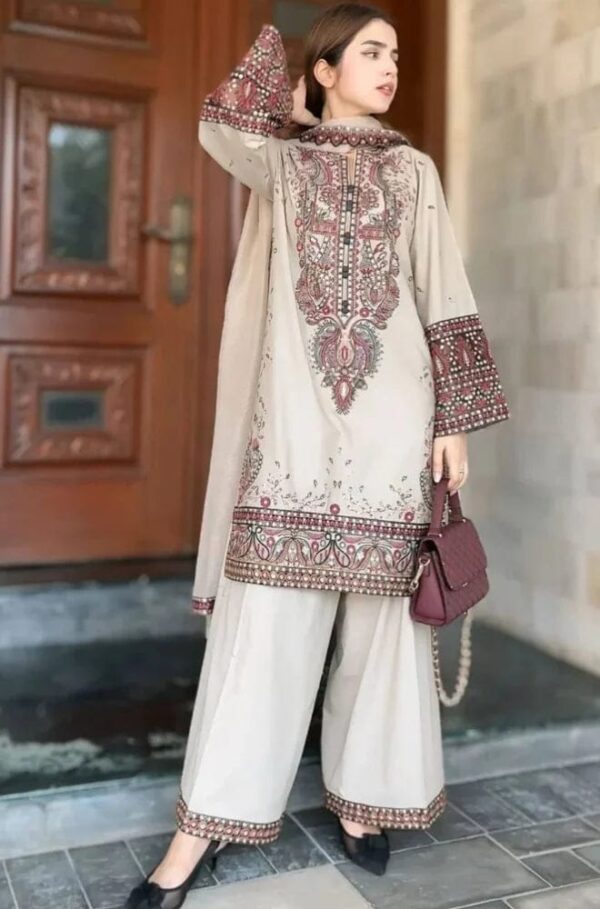 Dhanak Heavy Embroidered 3pc suit winter Collection