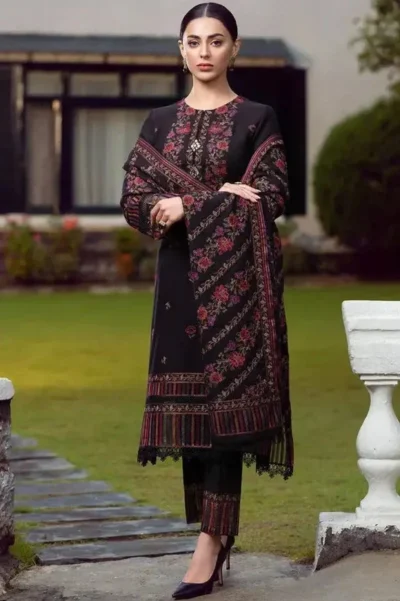 Embroidered Dhanak 3pc with Heavy Embroidered Shawl