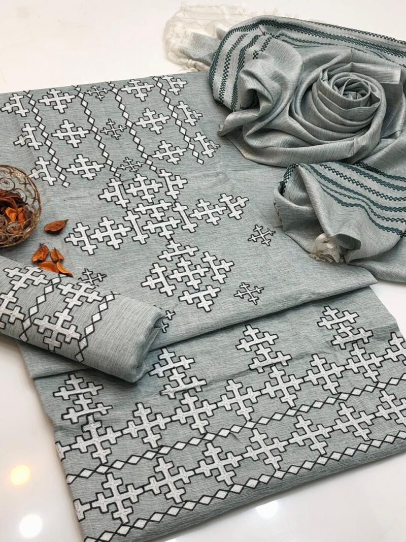 Khaadi Khaadar Embroidery 3pc (034)