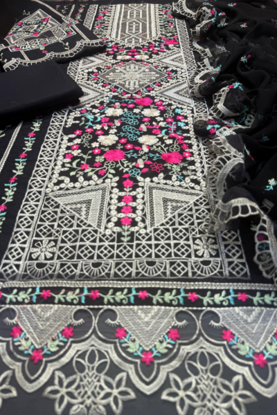 Bin Ilyas- Luxury Lawn Heavy Embroidered 3pc + Embroidered Dupatta