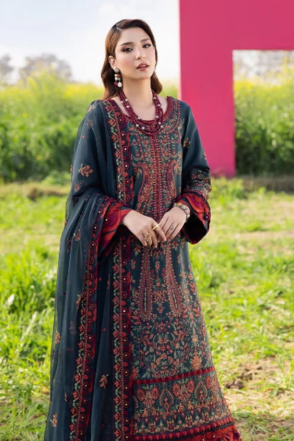 Dhanak Heavy Embroidered 3pc With Embridered Dupatta