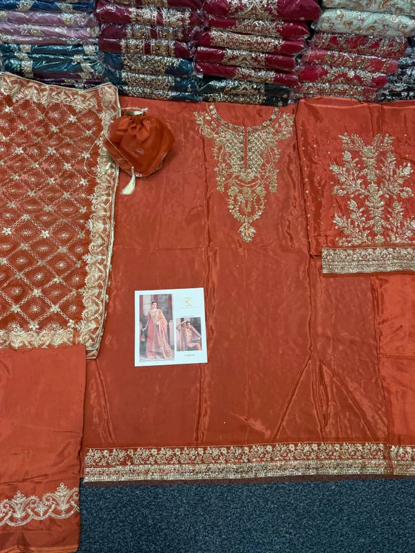 Kanwal Malik - Zulekha Embroidered Slik 3pc Suit