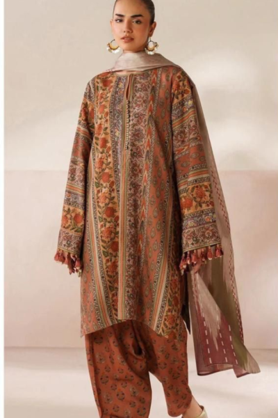 Khaddar Digital Printed with Heavy Embroidery Patches (067)