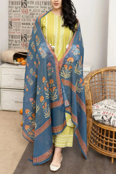 Urge-3pc Embroidered Dhanak winter Dress