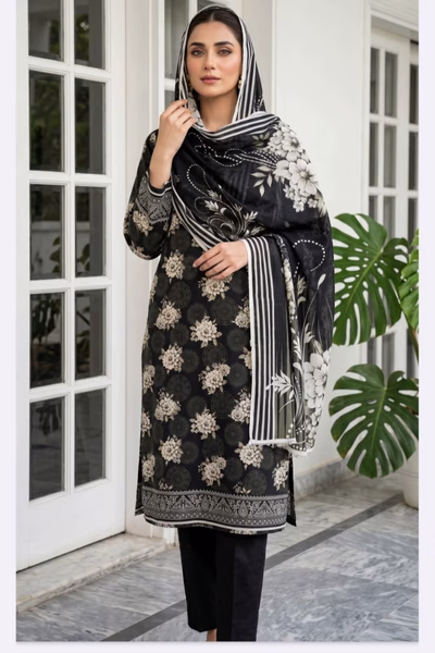 Mahrooj Printed Lawn 3pc Black & White Suit