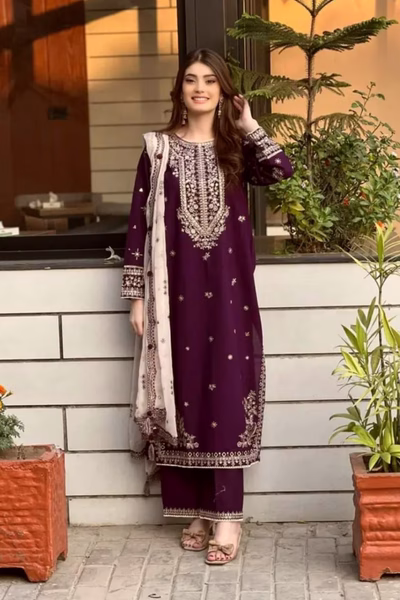 batik-heavy -embroidered -lawn -dress -nayab-collection