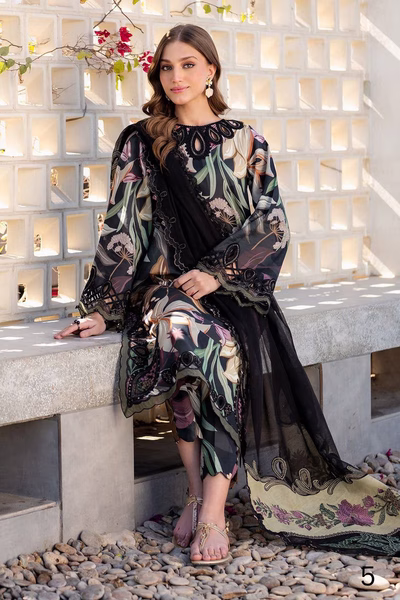 Digital Printed Lawn 3pc with Patches