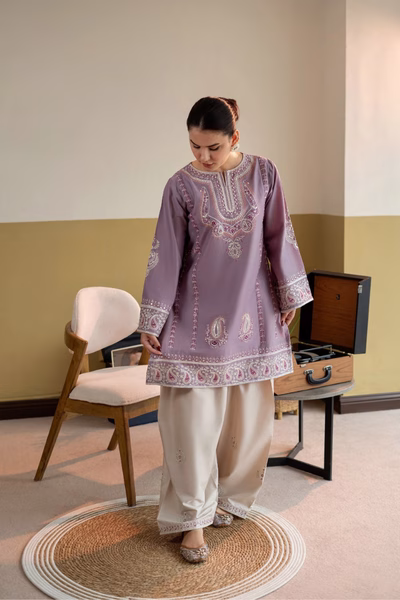 Lawn 2pc Embroidered Suit