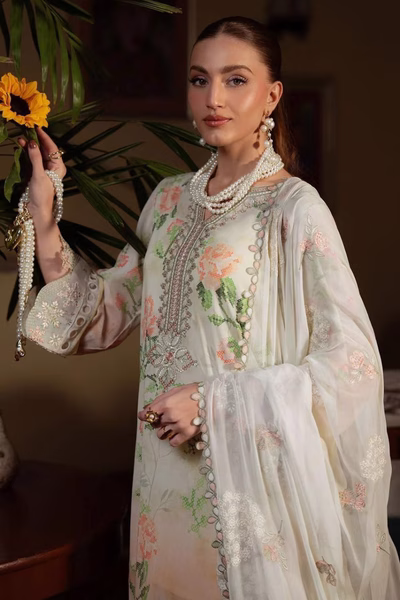 nureh-printed -lawn -3pc -full -heavy -embroidered -dress -nayab-collection