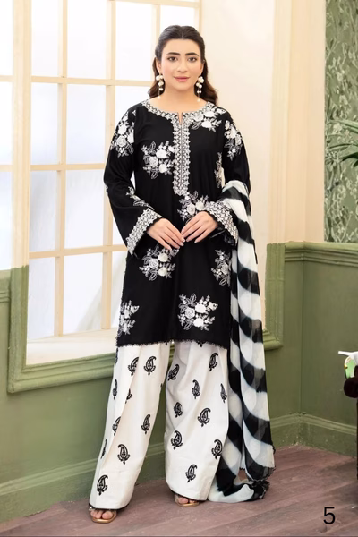 Zara Shahjan- Lawn Embroidered 3pc